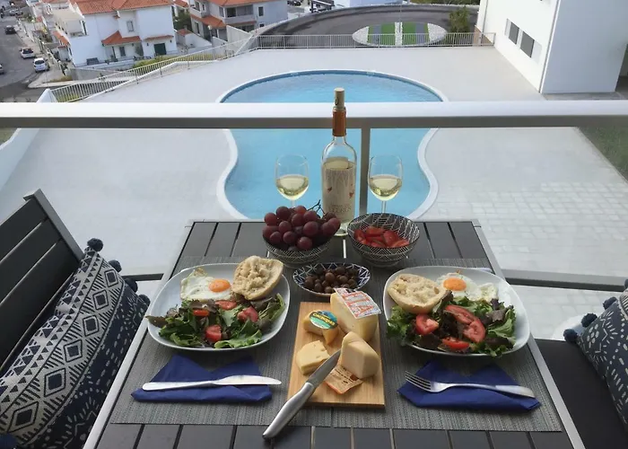 Daire Silver Breezes